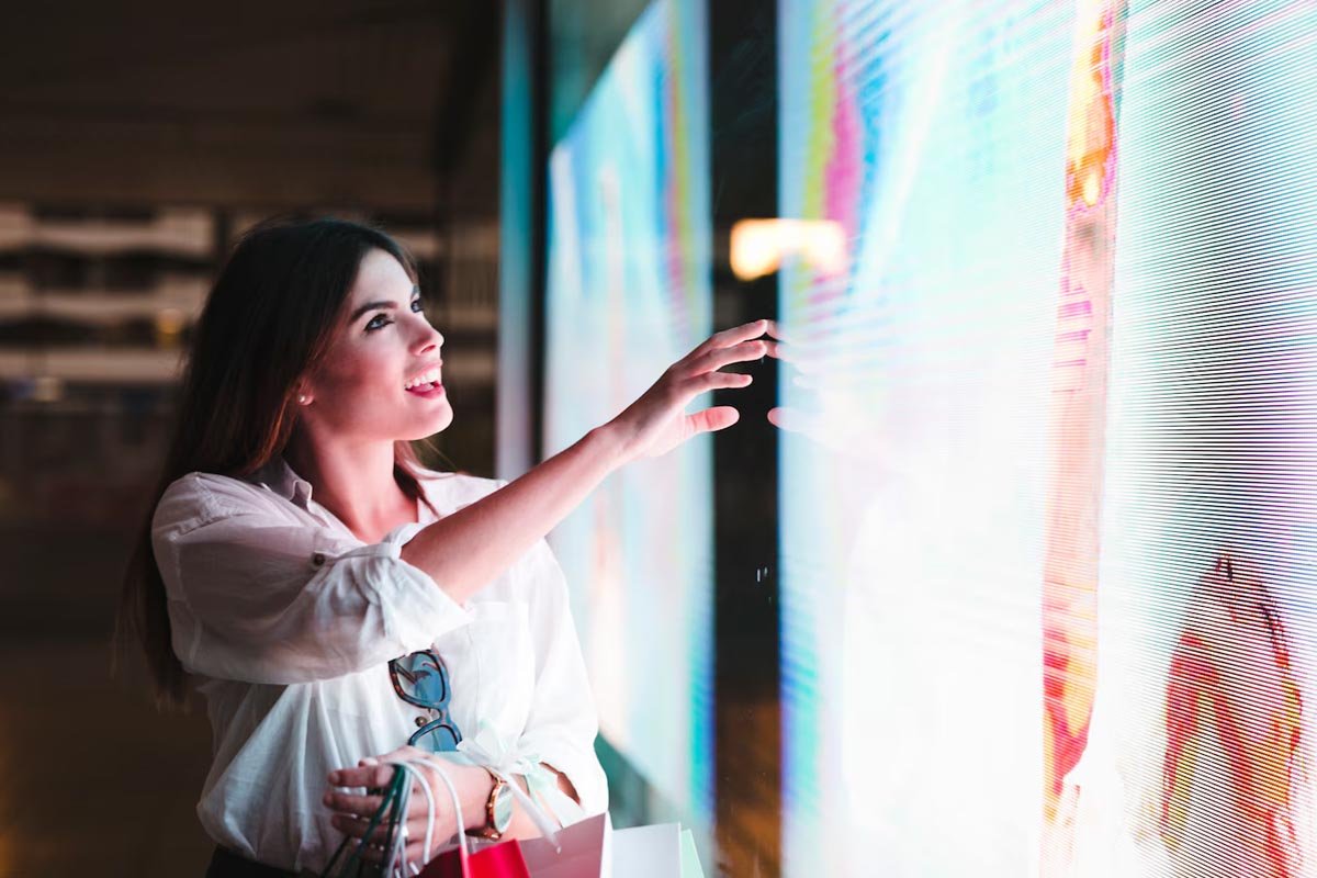 Hi-Screen Solutions Revolutionizes Interactive Displays with Cutting-Edge Technology